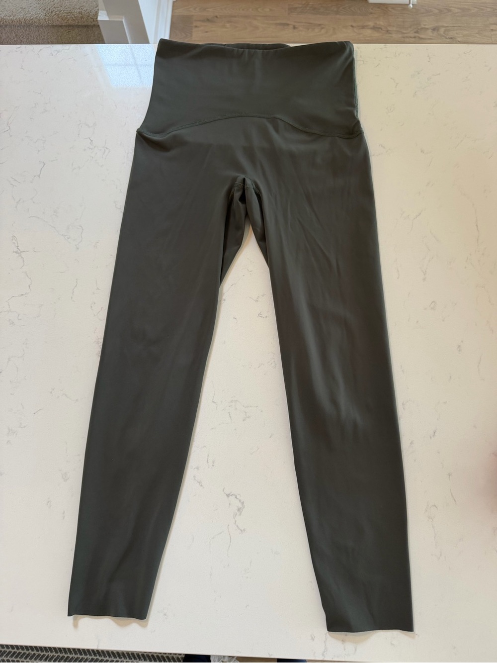 SPANX Booty Boost 7/8 Leggings
